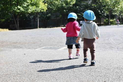 子どもと一緒に歩くことで私たちも成長します。